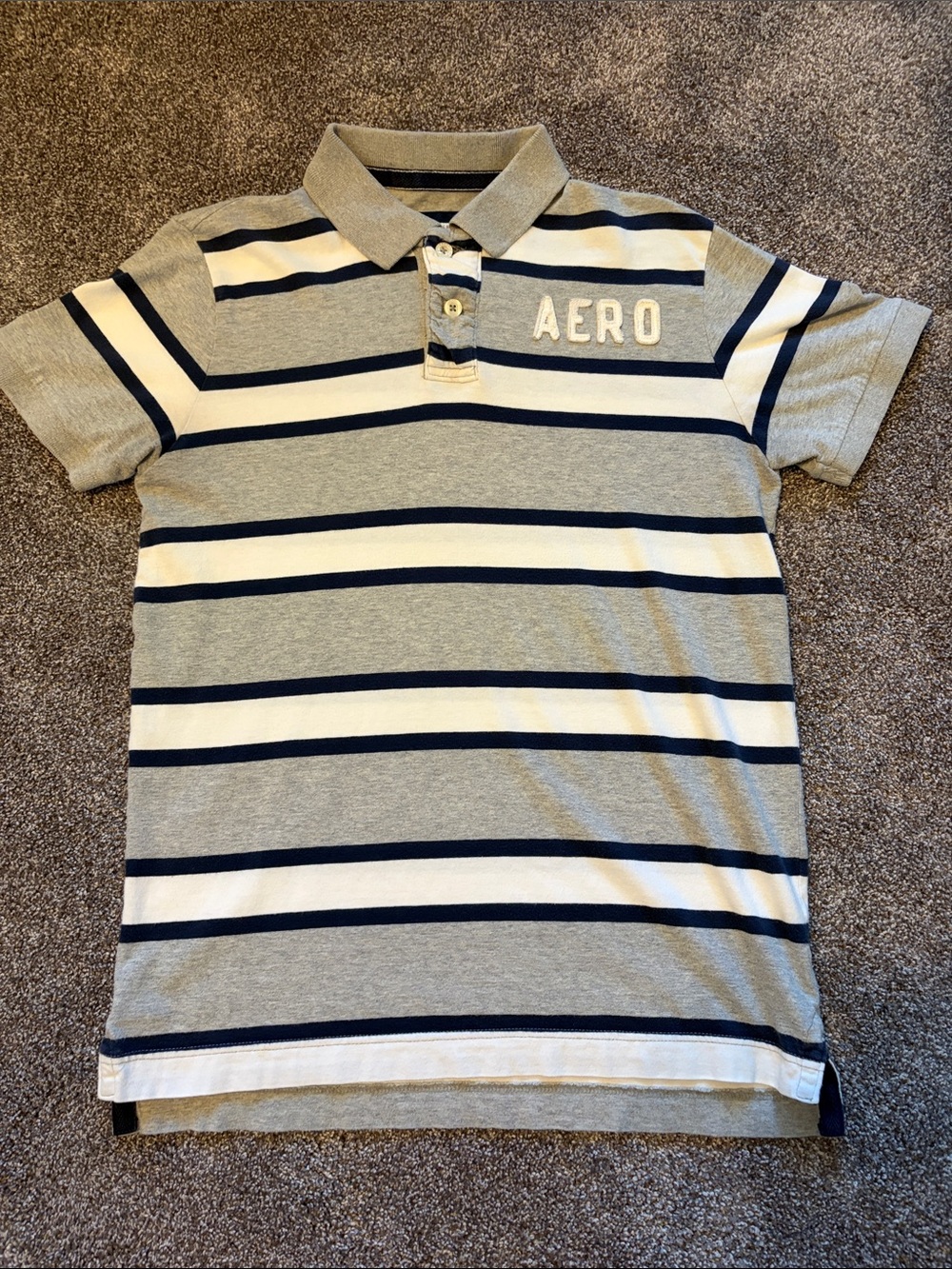 Aeropostale Men’s Gray, White & Navy Striped Polo